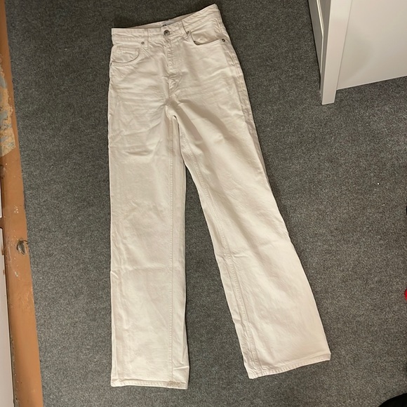 zara high waisted straight leg jeans - Picture 1 of 4